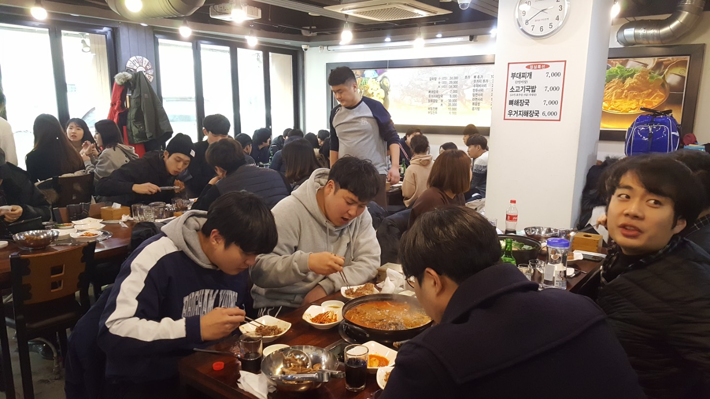 KakaoTalk_Moim_6rNDNelIOn8LOMLzZzcWK03fEHTeOR.jpg