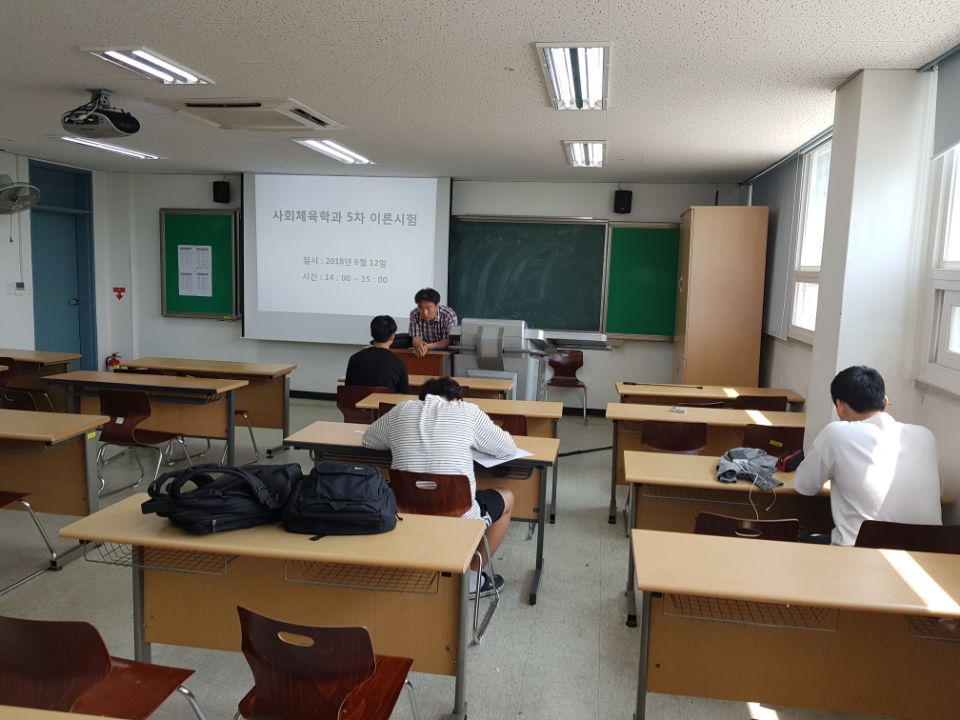 KakaoTalk_Moim_4Rs1EQScCfkv0tSwNZytMPhNRPN6IV.jpg