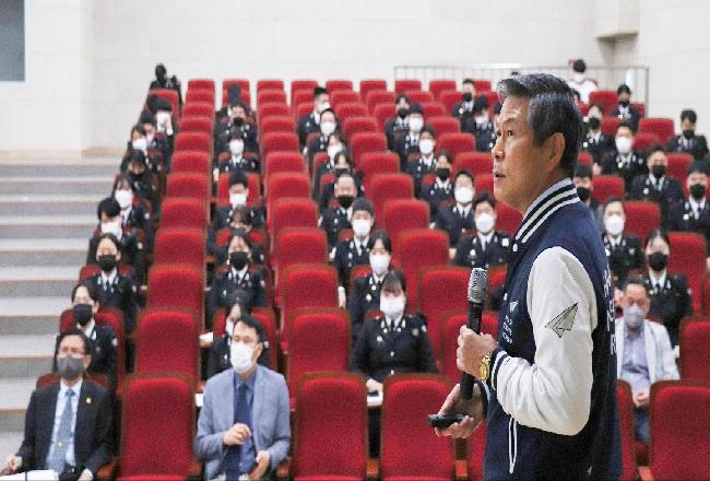 정경두 전 국방부장관 초청 특강