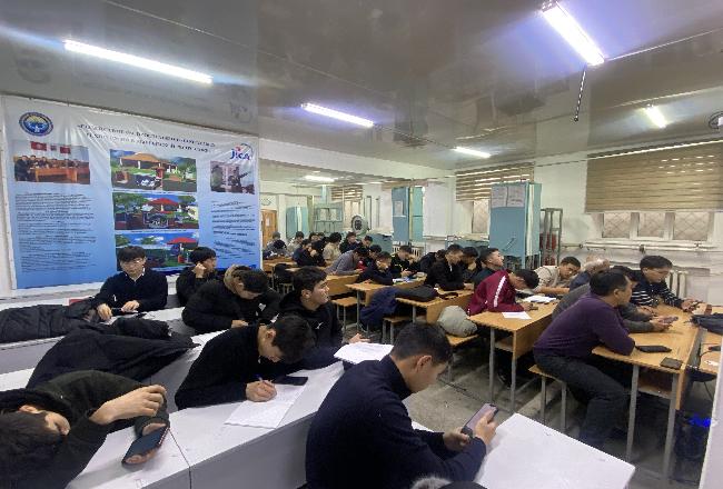 키르기스스탄 교육2.jpg