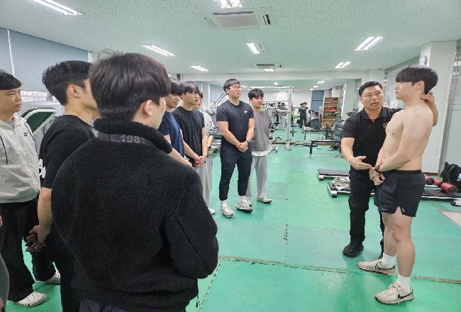 2024학년도 3학년 1학기  웨이트 트레이닝 수업