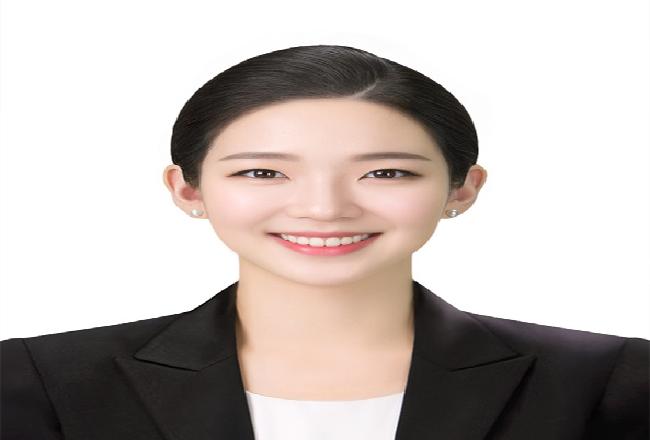 16 강진솔 에미레이트.jpg