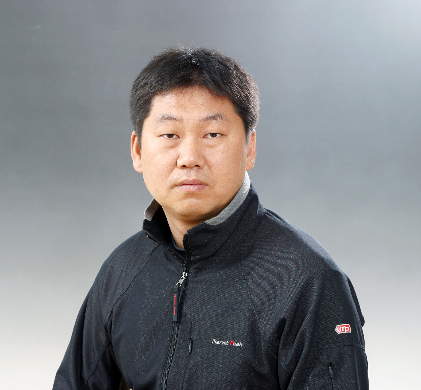 김영식 사진