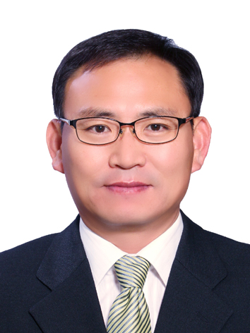 성태엽 사진
